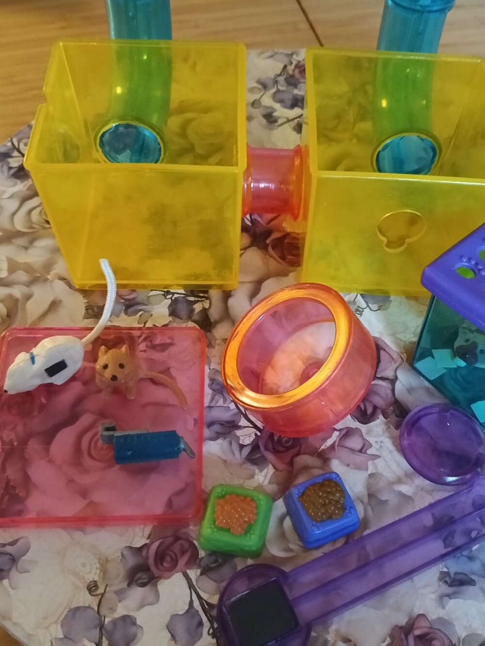 Lot of 90s Littlest Pet Shop gerbils and hamsters